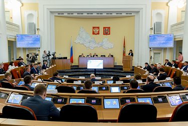 Депутаты заслушали Уполномоченного по правам детей
